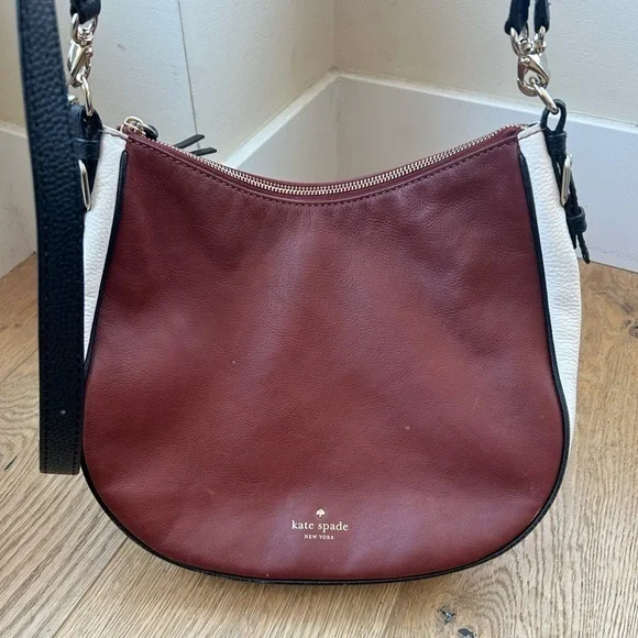 ♠️Crossbody - Picture 2 of 8